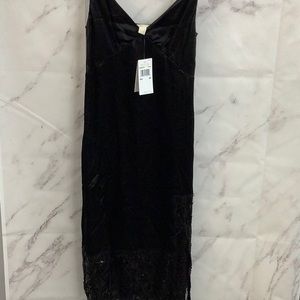 NWT- MICHAEL KORS Womens Black Slitted Lace Dress